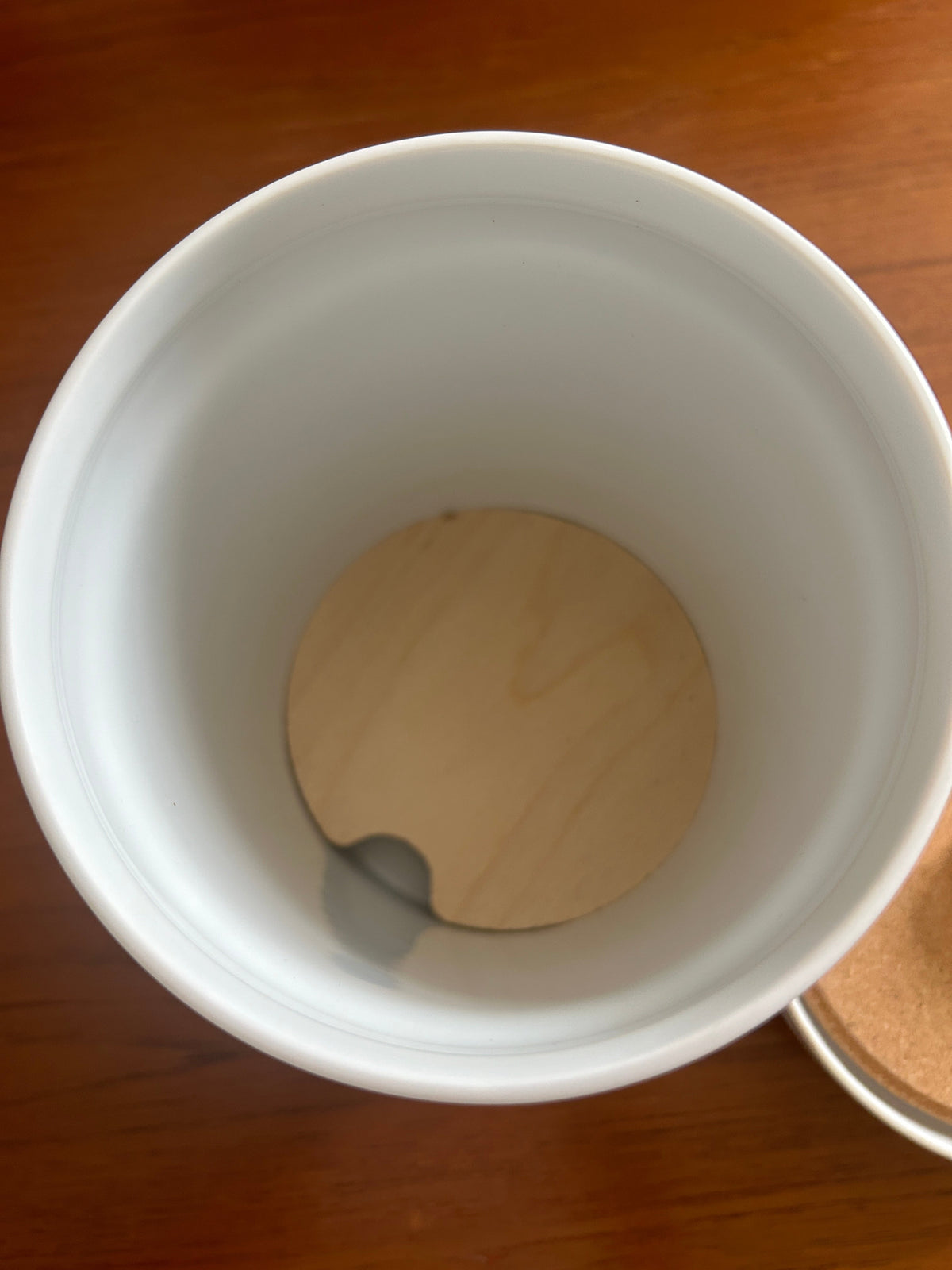 Pot à tabac en porcelaine de Limoges, circa 1930