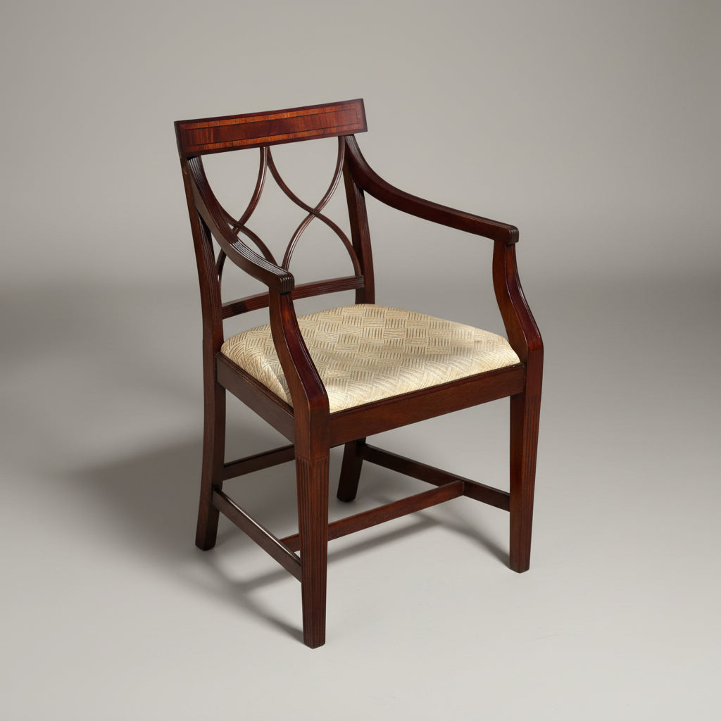 Ensemble de salle à manger : 1 table et 6 fauteuils en acajou, XXe siècle