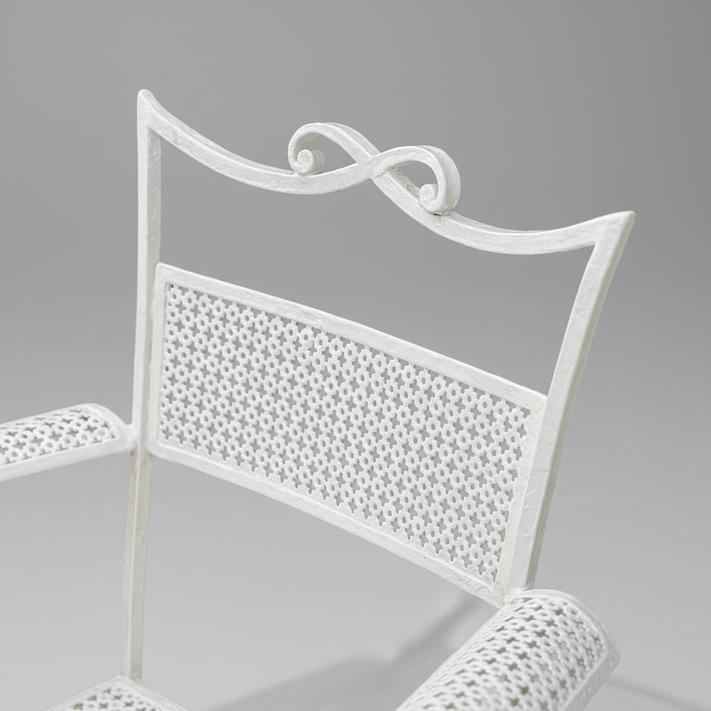 Ensemble de jardin vintage en fer forgé blanc Maison Jansen – Années 1960