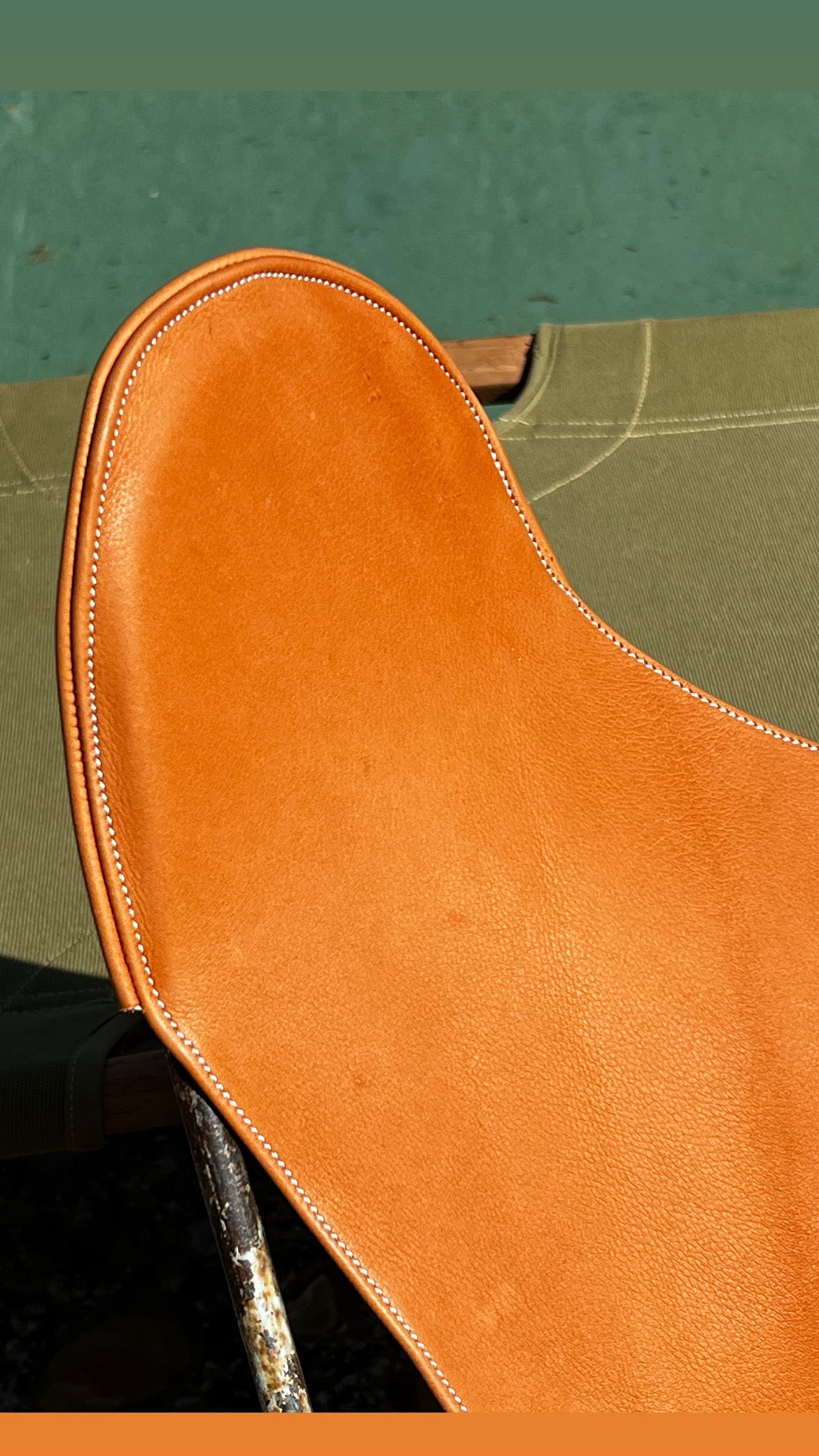 Fauteuil AA Butterfly pour Airborne 1950 en cuir
