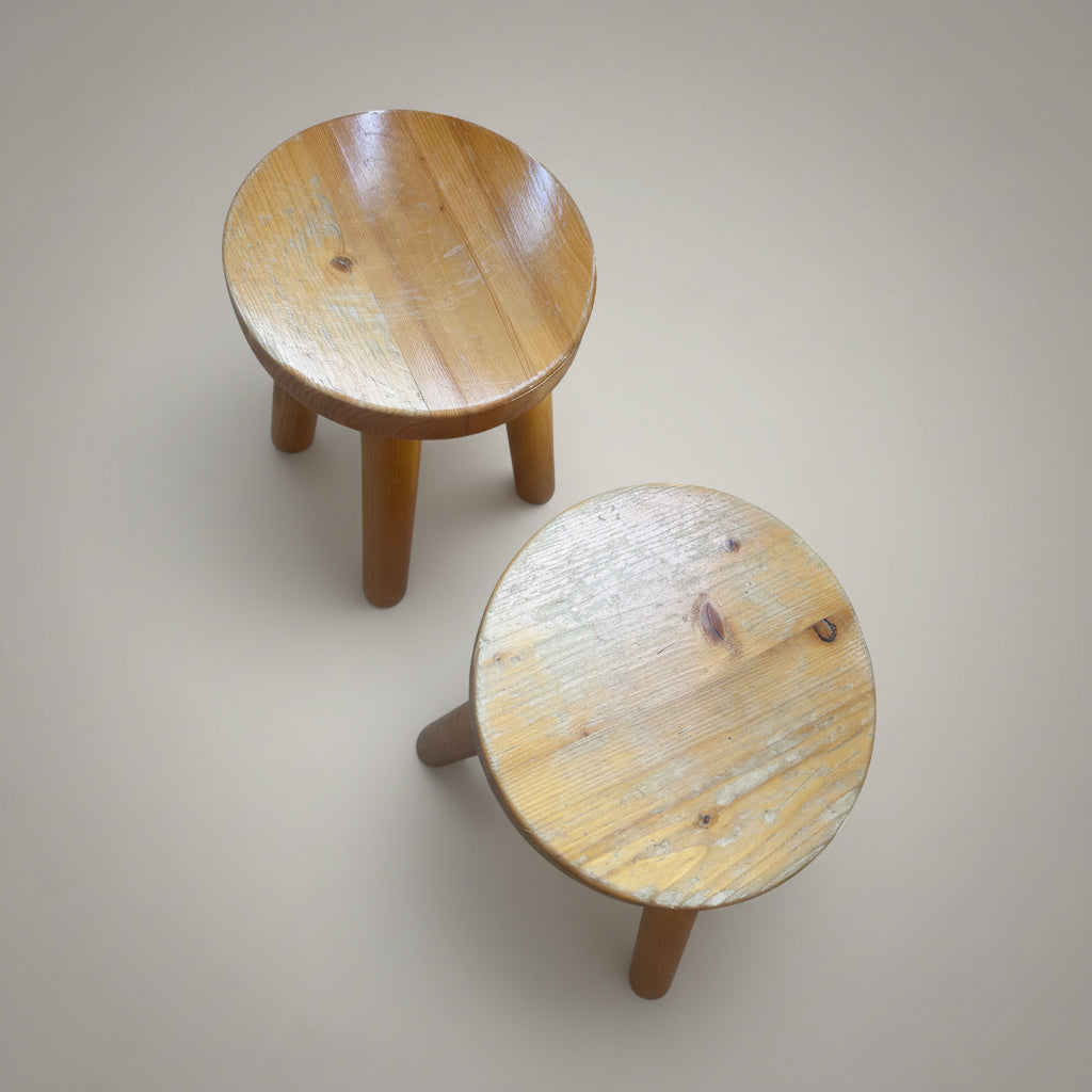 Paire de tabourets Charlotte Perriand, 1965, pour Les Arcs 1600