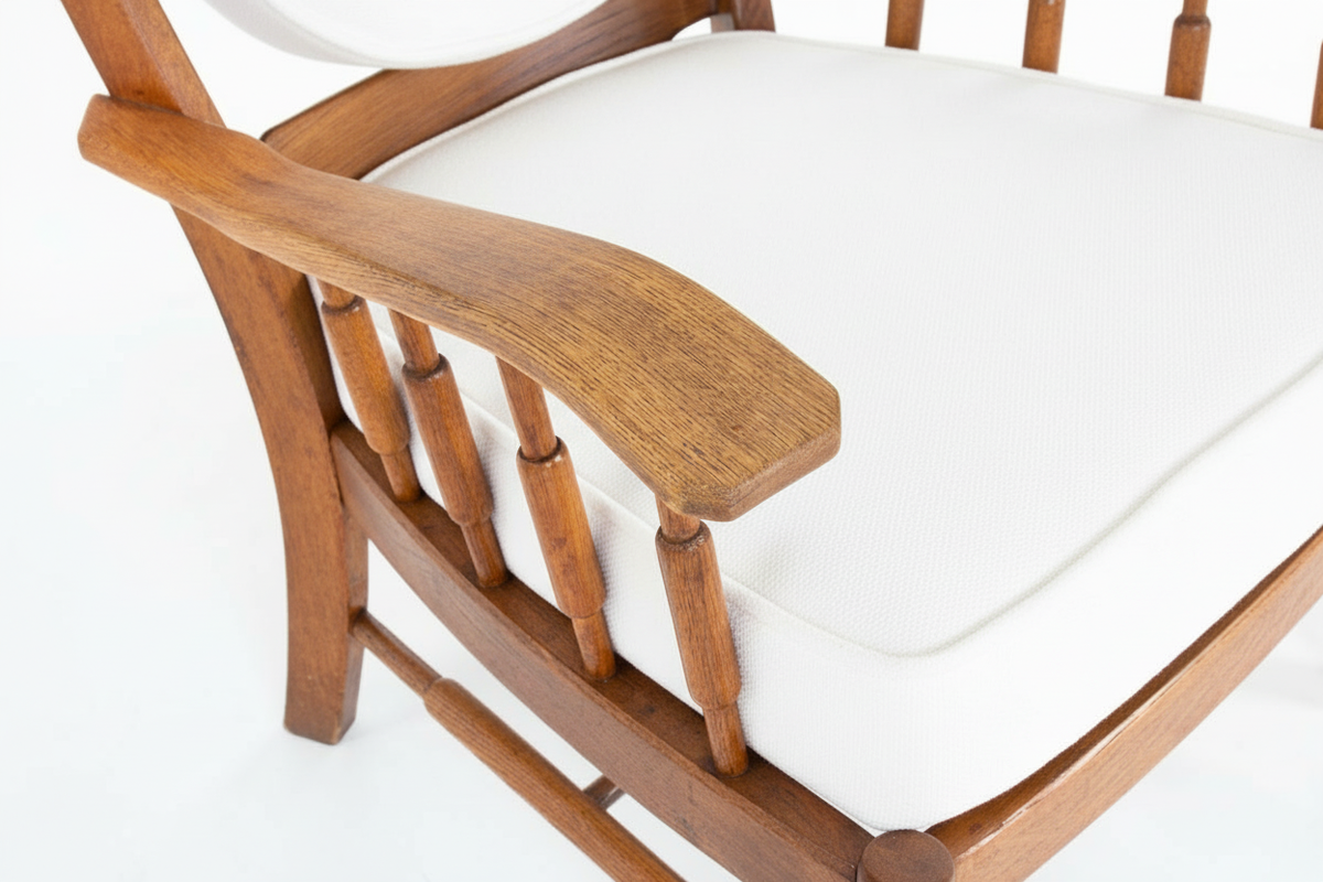 Paire de fauteuils dans le goût de Guillerme et Chambron 1950