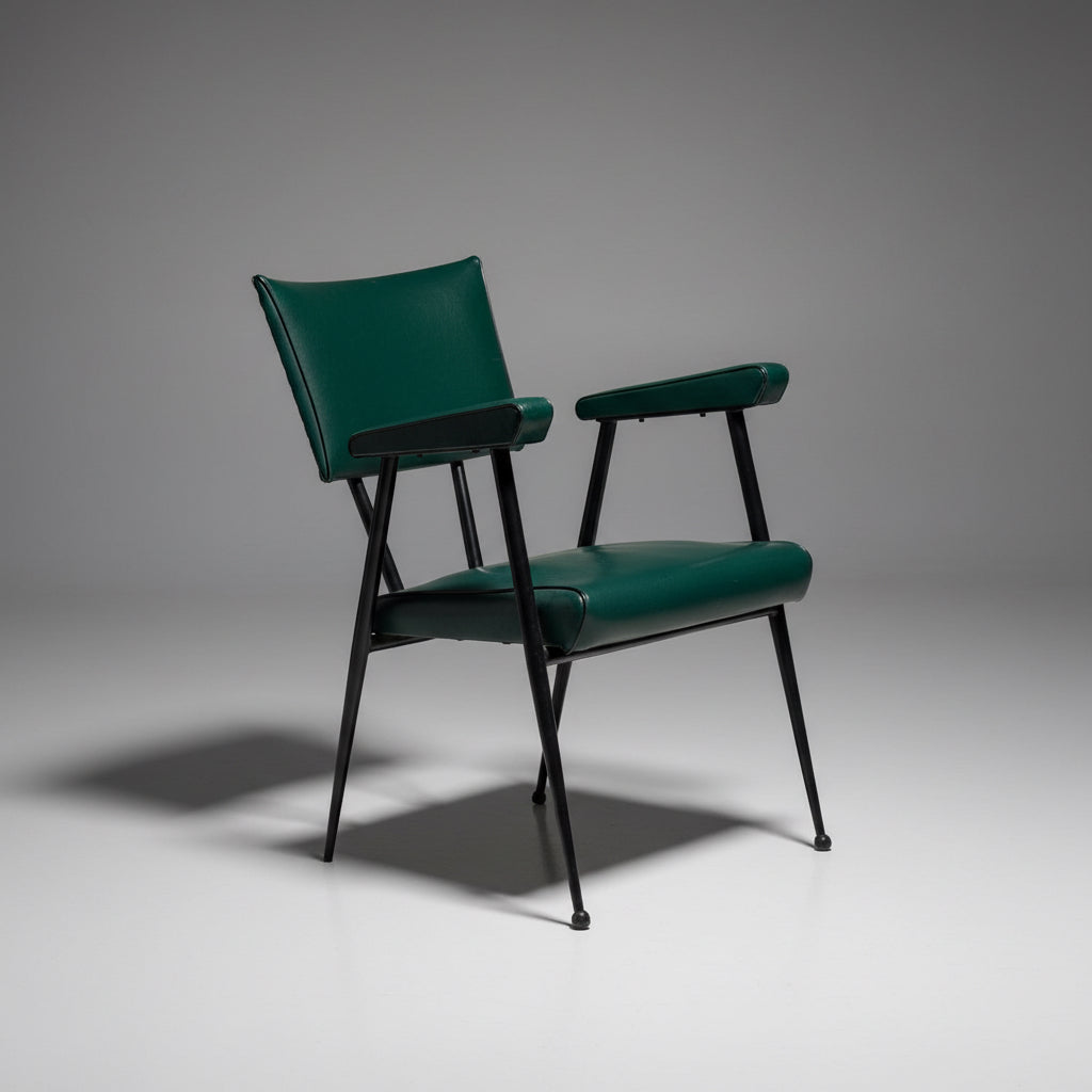 Fauteuil en skaï vert Colette Gueden, France, années 1950