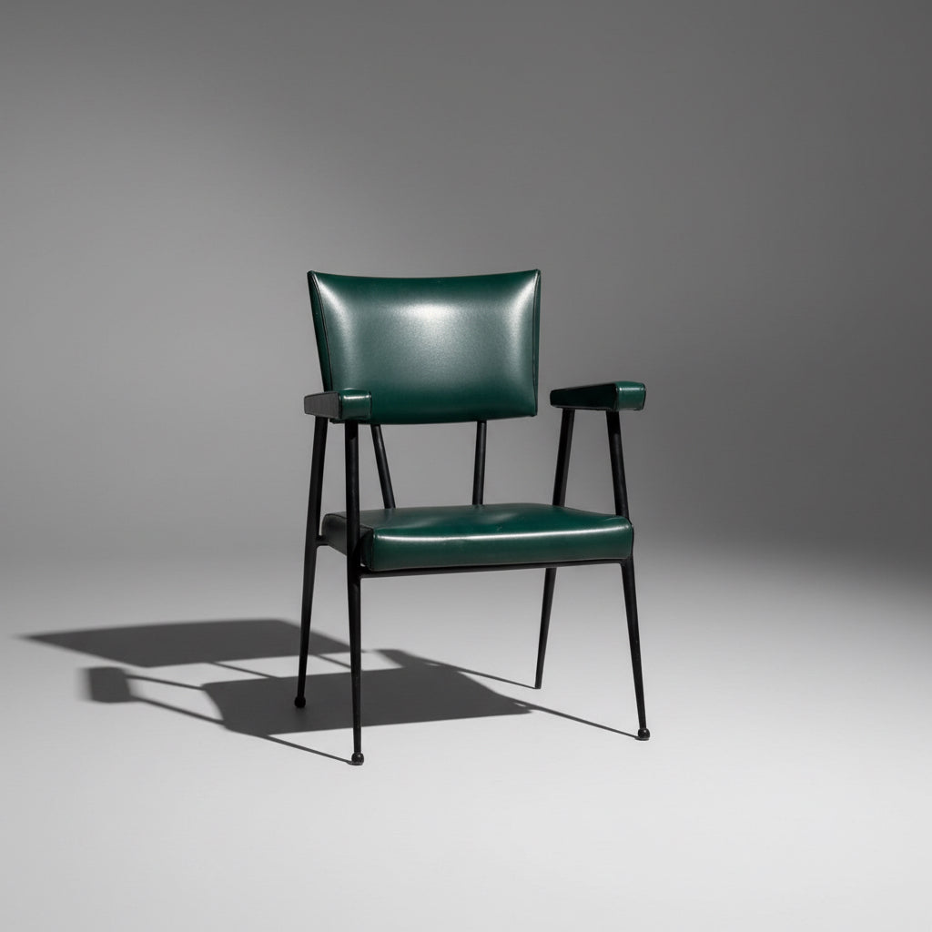 Fauteuil en skaï vert Colette Gueden, France, années 1950